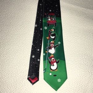 HALLMARK | HOLIDAY TRADITIONS NECKTIE